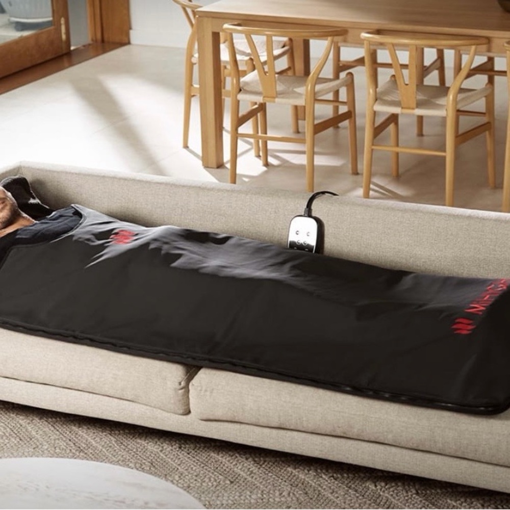 Black Infrared Sauna Blanket with Controller